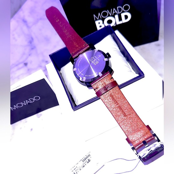 Step up your style with the Movado Bold Quartz Men’s Watch (SKU# 3600602)⌚️ - Picture 5 of 7